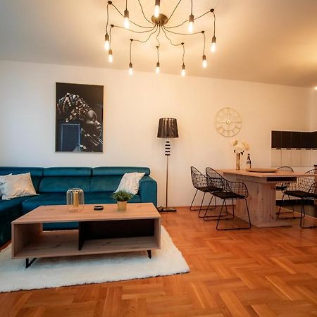 Ferienwohnung Lux Stan Na Dan Požarevac Exterior foto