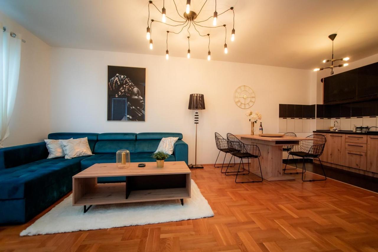 Ferienwohnung Lux Stan Na Dan Požarevac Exterior foto