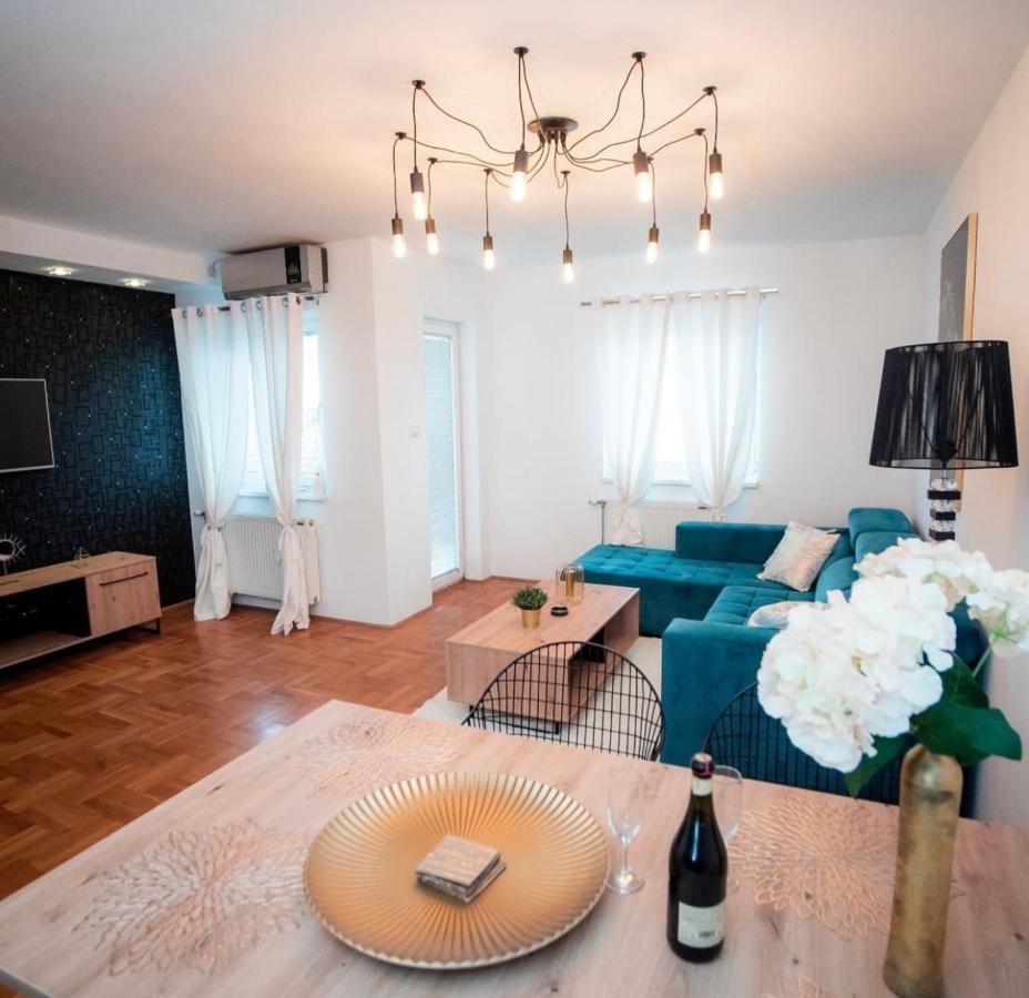 Ferienwohnung Lux Stan Na Dan Požarevac Exterior foto