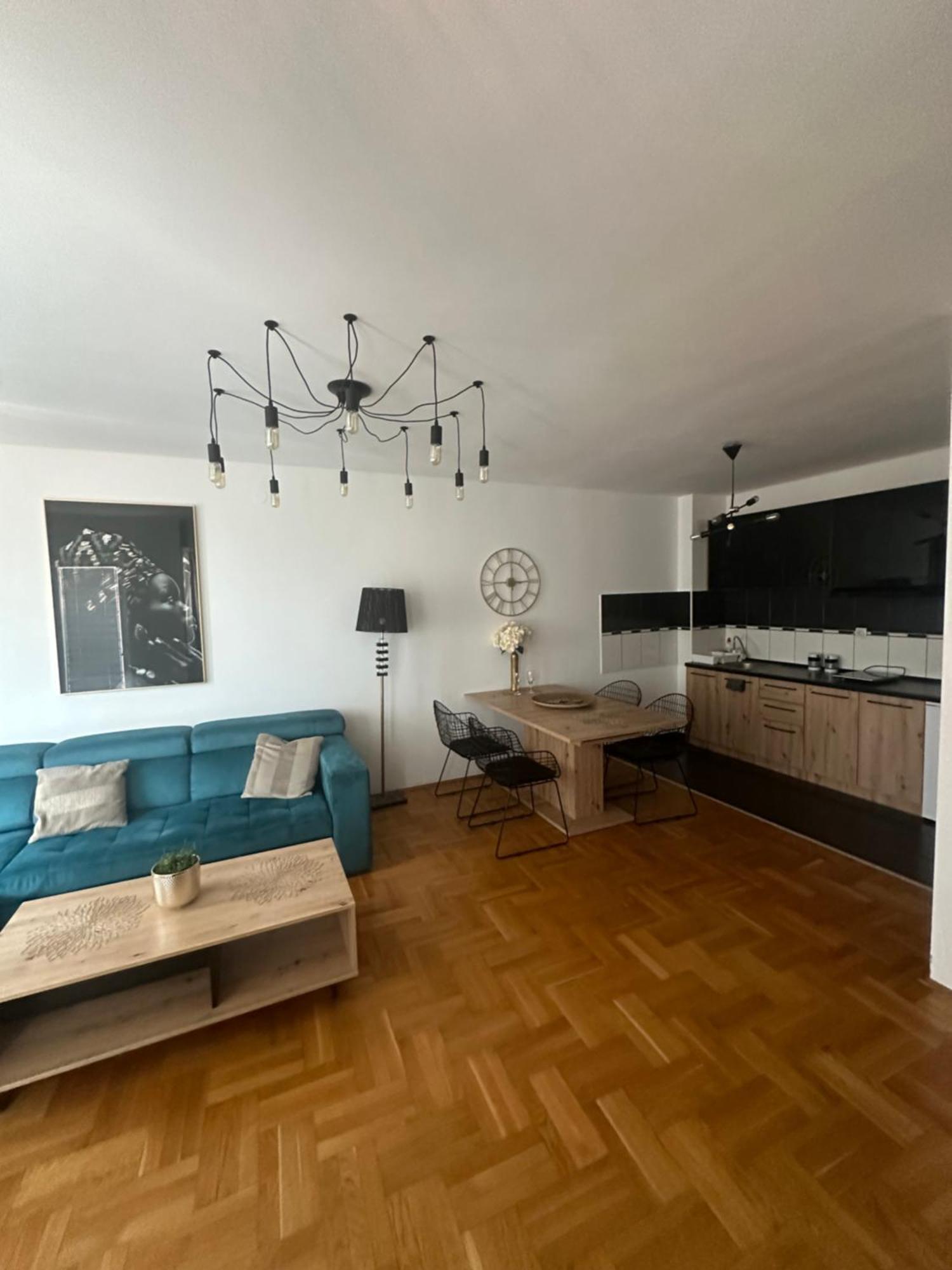Ferienwohnung Lux Stan Na Dan Požarevac Exterior foto
